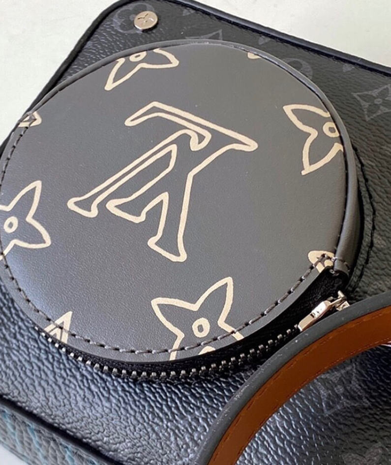 Louis Vuitton VOLGA ON STRAP