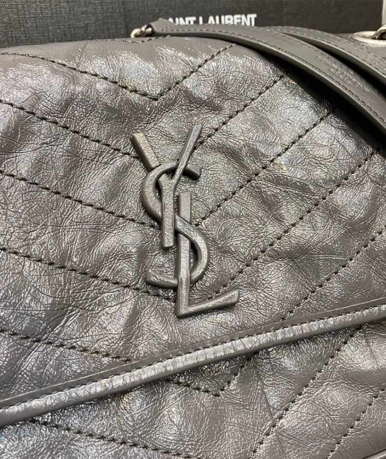 SAINT LAURENT NIKI MEDIUM IN CRINKLED VINTAGE LEATHER