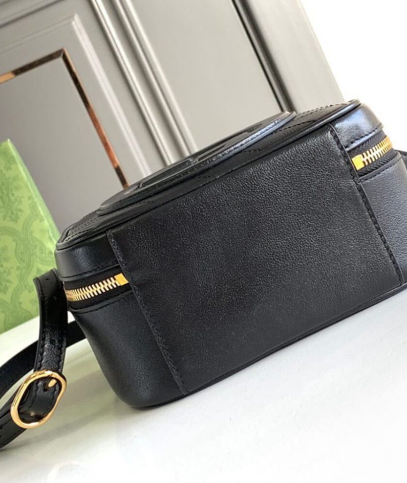 GUCCI BLONDIE TOP HANDLE BAG