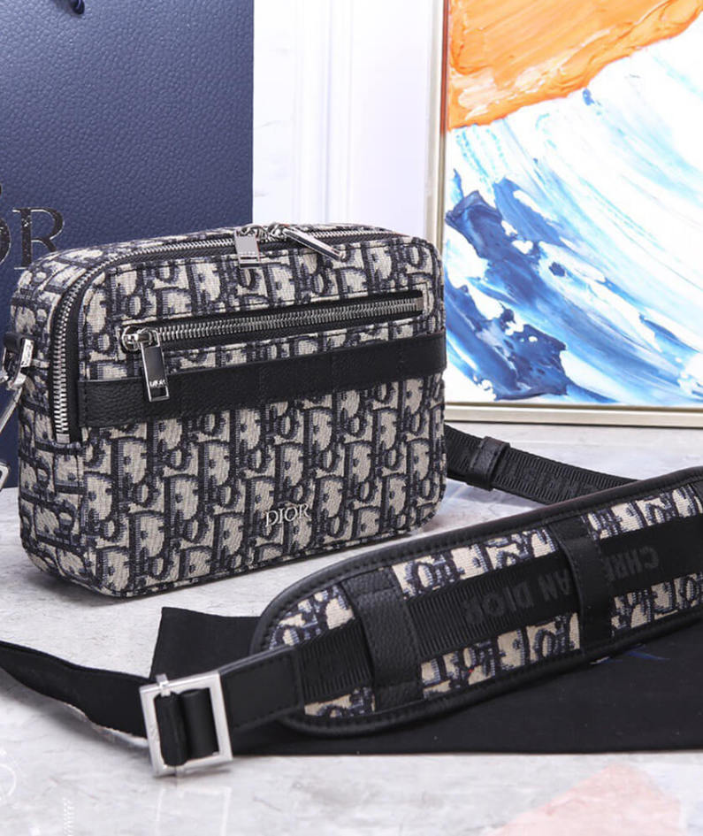 DIOR SAFARI MESSENGER BAG
