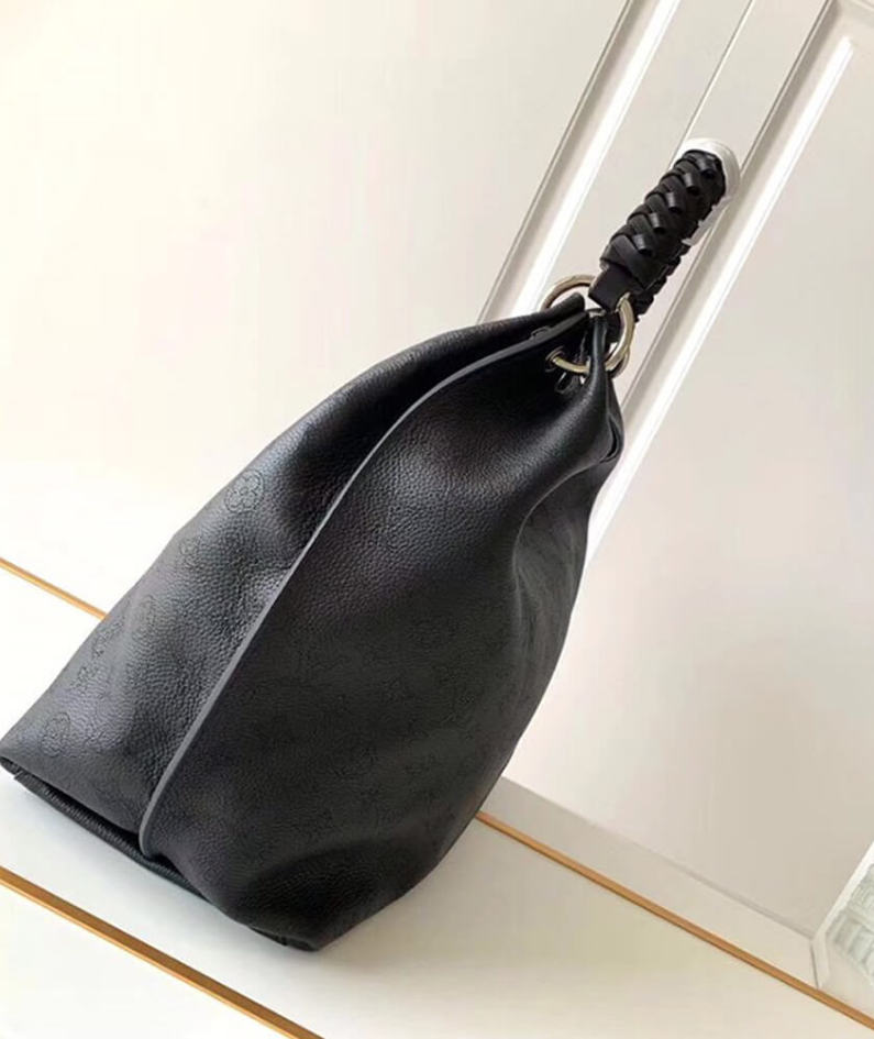 Louis Vuitton CARMEL