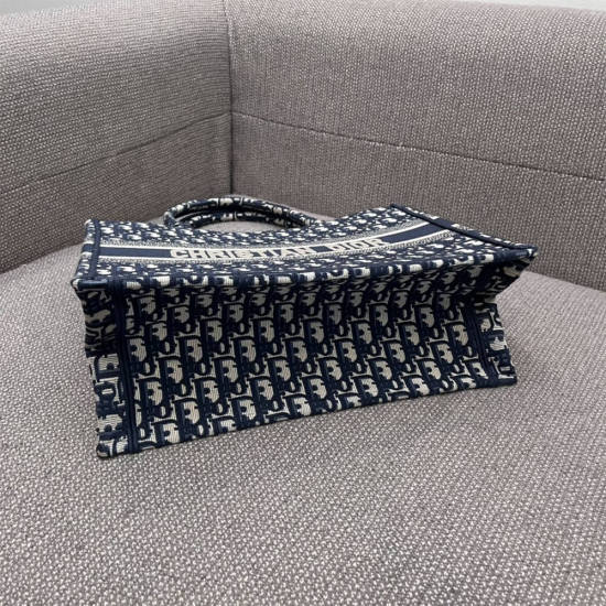MEDIUM DIOR BOOK TOTE
