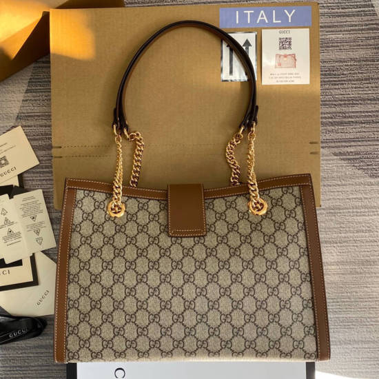 Padlock medium GG shoulder bag Padlock medium GG shoulder bag