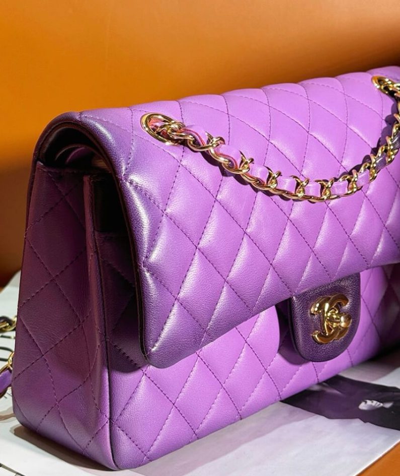 CHANEL CLASSIC 11.12 HANDBAG(high-end grade)