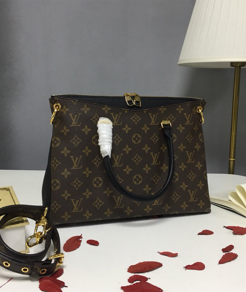 Louis Vuitton PALLAS MM