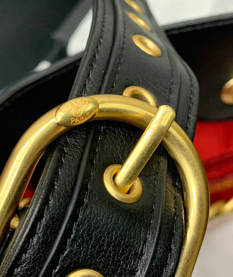 CHANEL HOBO HANDBAG