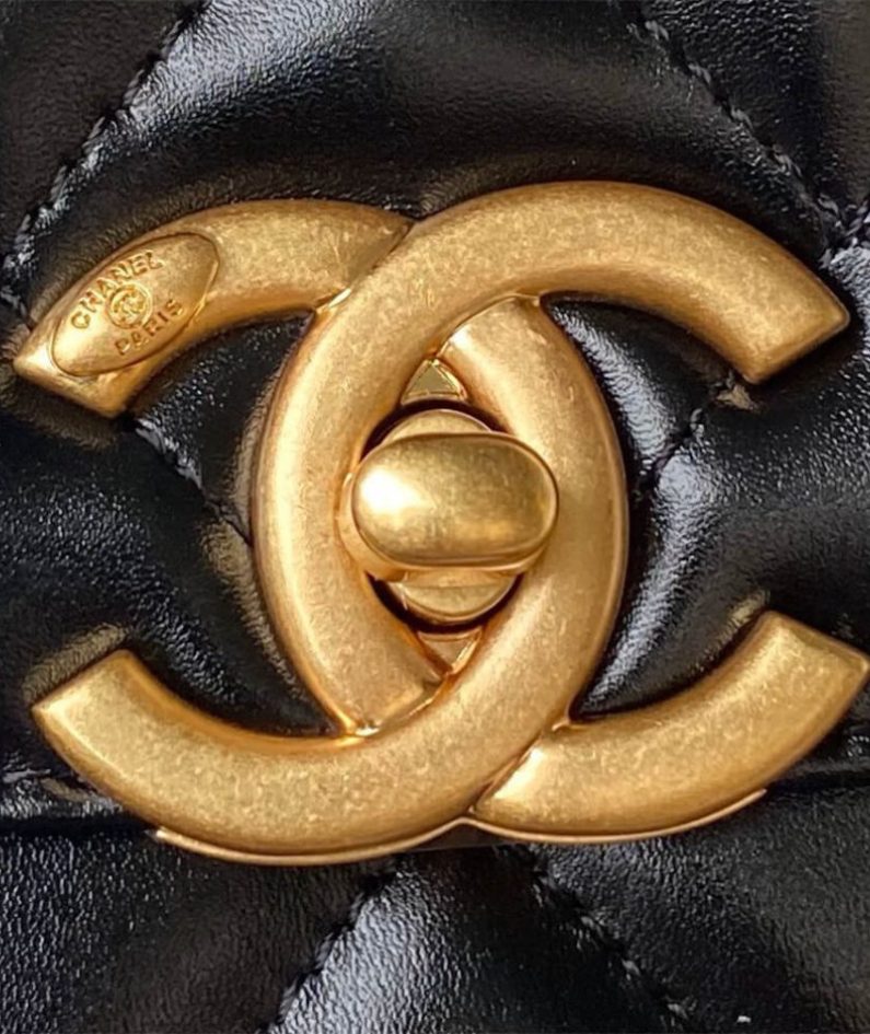 CHANEL SMALL FLAP