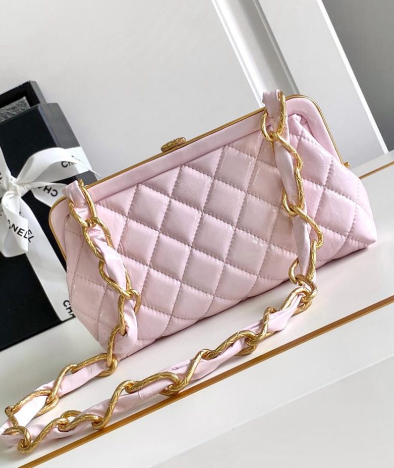 CHANEL Large Clutch With Chain(high-end grade)