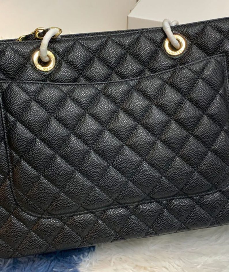 CHANEL Grand Shopping Tote