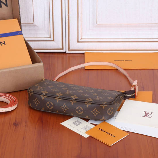 POCHETTE ACCESSORIES POCHETTE ACCESSORIES