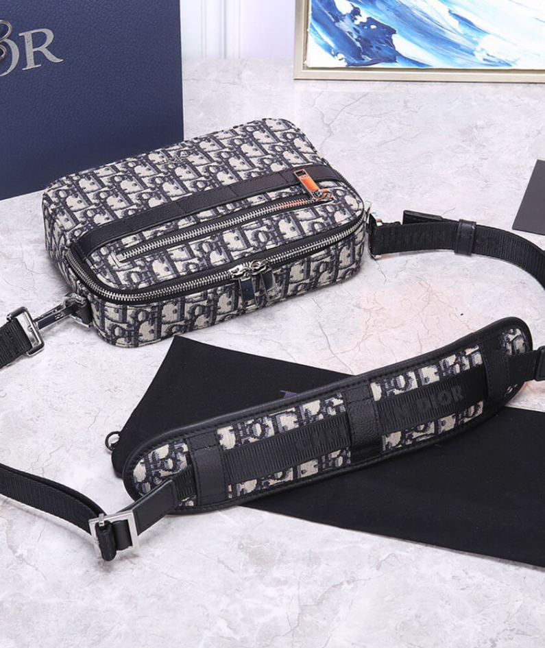 DIOR SAFARI MESSENGER BAG