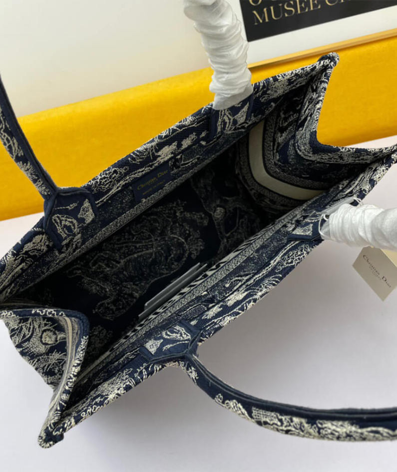 SMALL DIORAMOUR DIOR BOOK TOTE