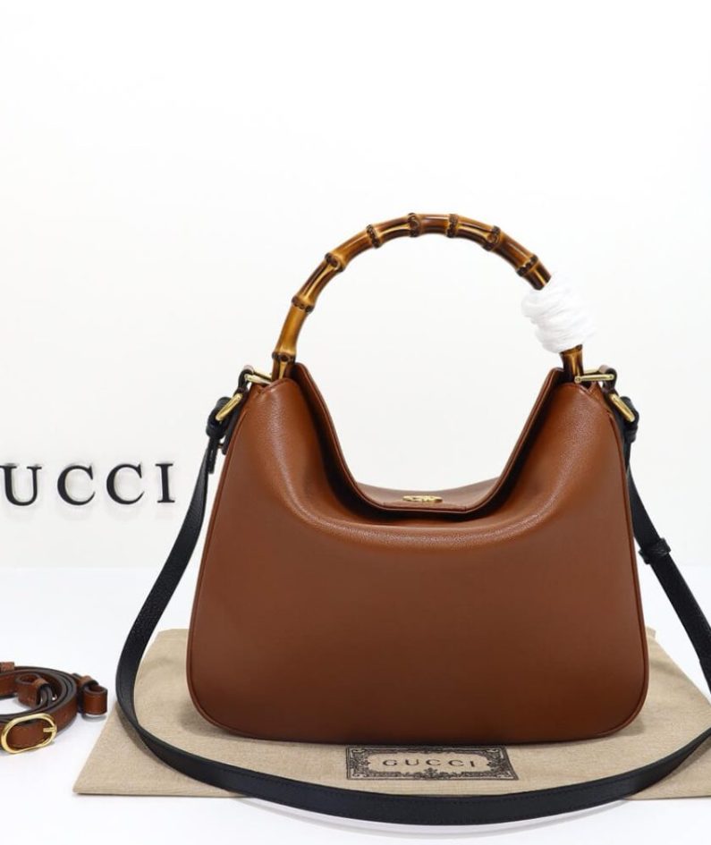 GUCCI DIANA MEDIUM SHOULDER BAG