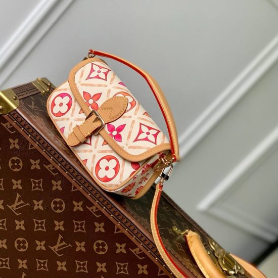 LV Nano Diane LV Nano Diane