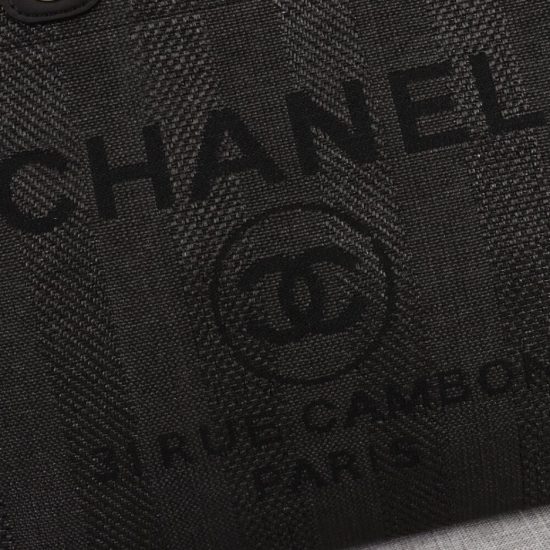 CHANEL Woven Straw Raffia Striped Medium Deauville Tote
