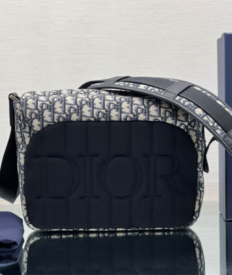 DIOR EXPLORER MESSENGER BAG