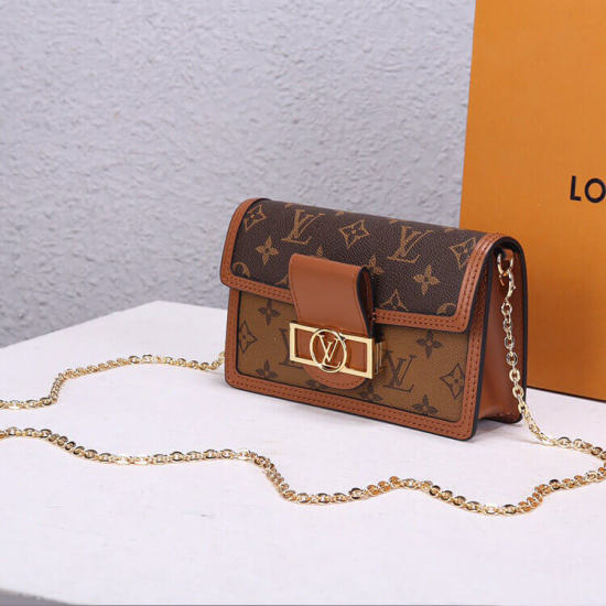 LV Dauphine Chain Wallet LV Dauphine Chain Wallet