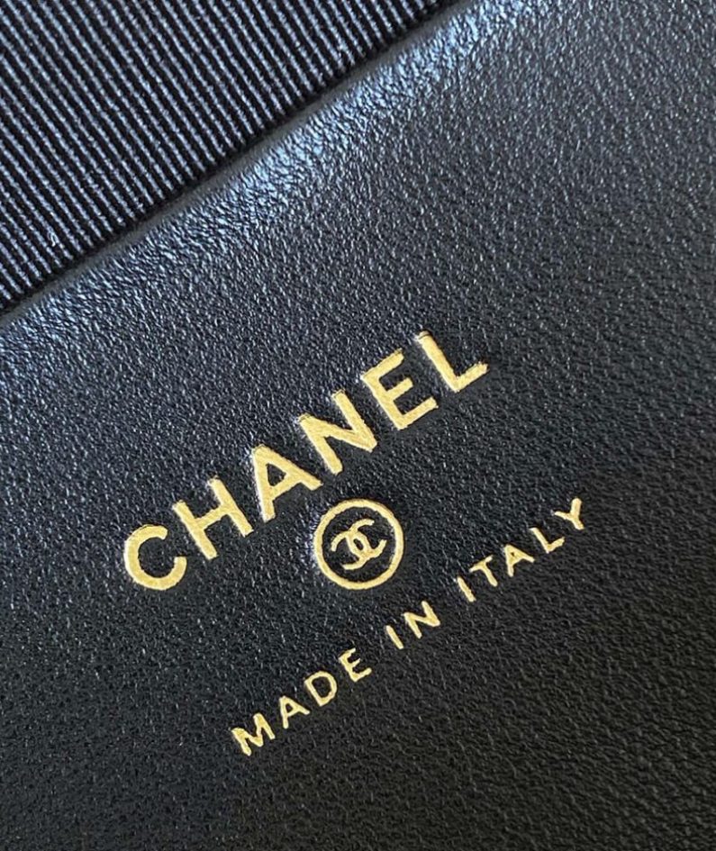 CHANEL Large Clutch With Chain(high-end grade)