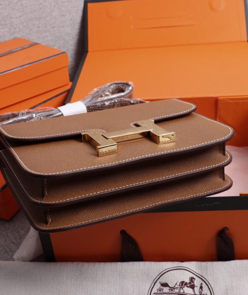 Hermes Constance 24