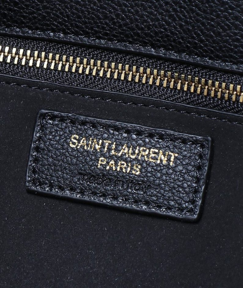 LE 5 A 7 BEA IN GRAINED LEATHER