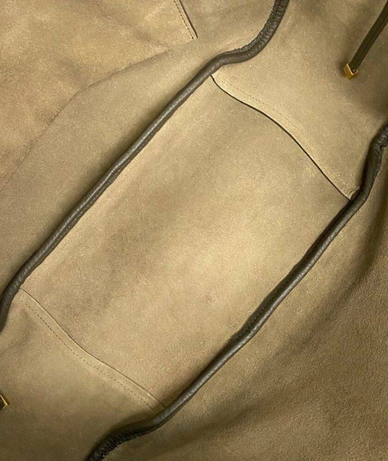 LE 5 A 7 BEA IN GRAINED LEATHER