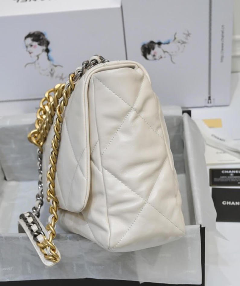 CHANEL 19 MAXI HANDBAG