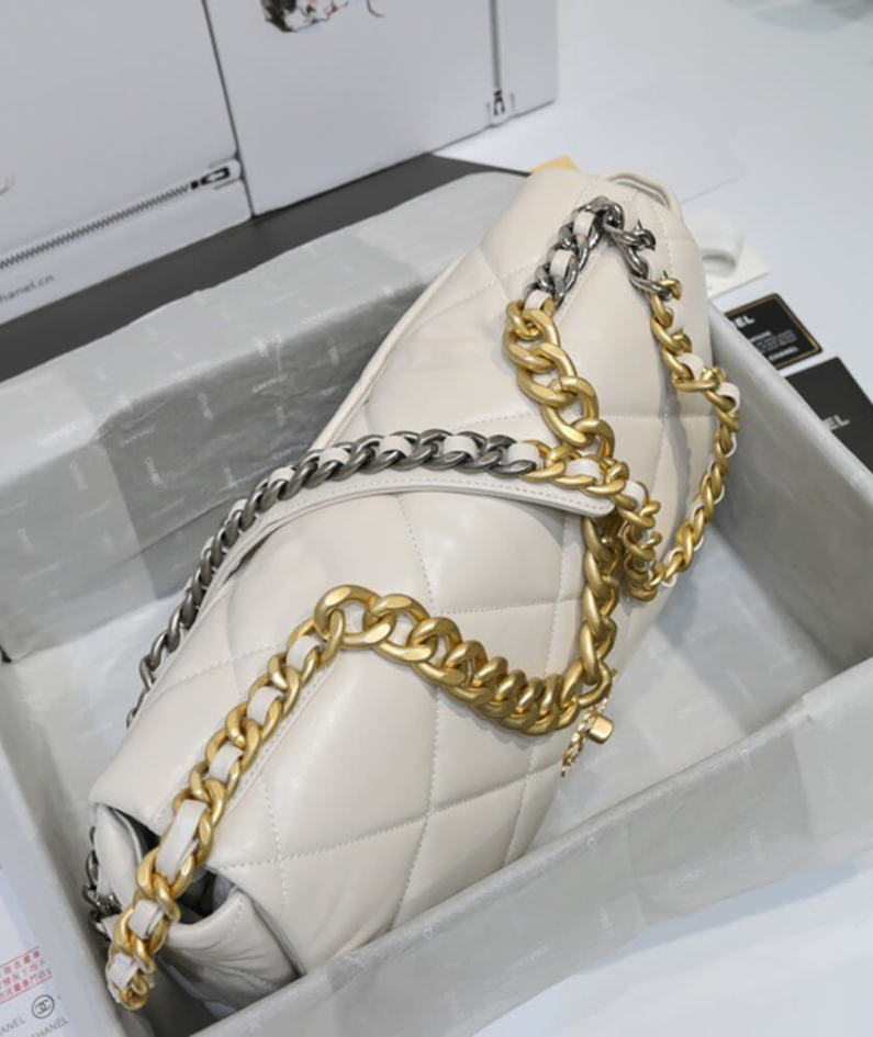 CHANEL 19 MAXI HANDBAG