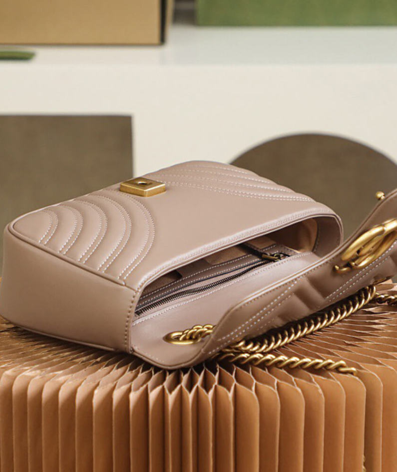 GG Marmont small matelasse shoulder bag