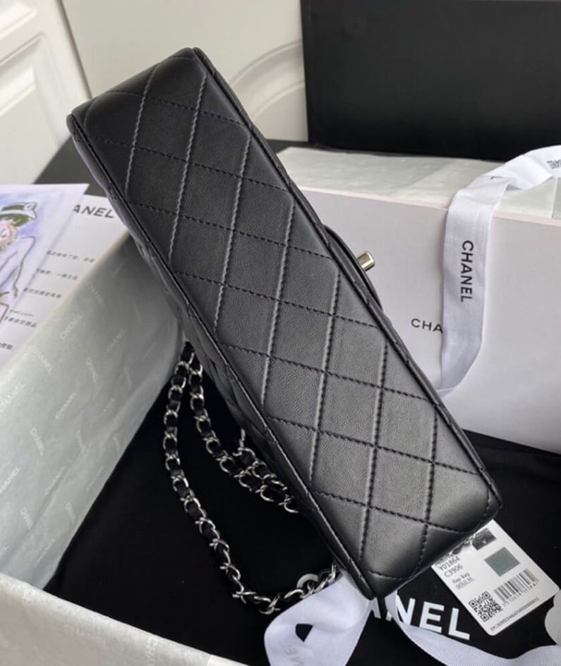 CHANEL CLASSIC HANDBAG