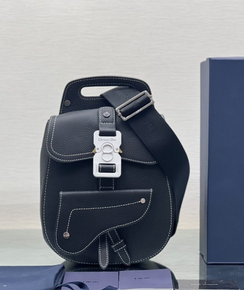 MINI GALLOP SLING BAG