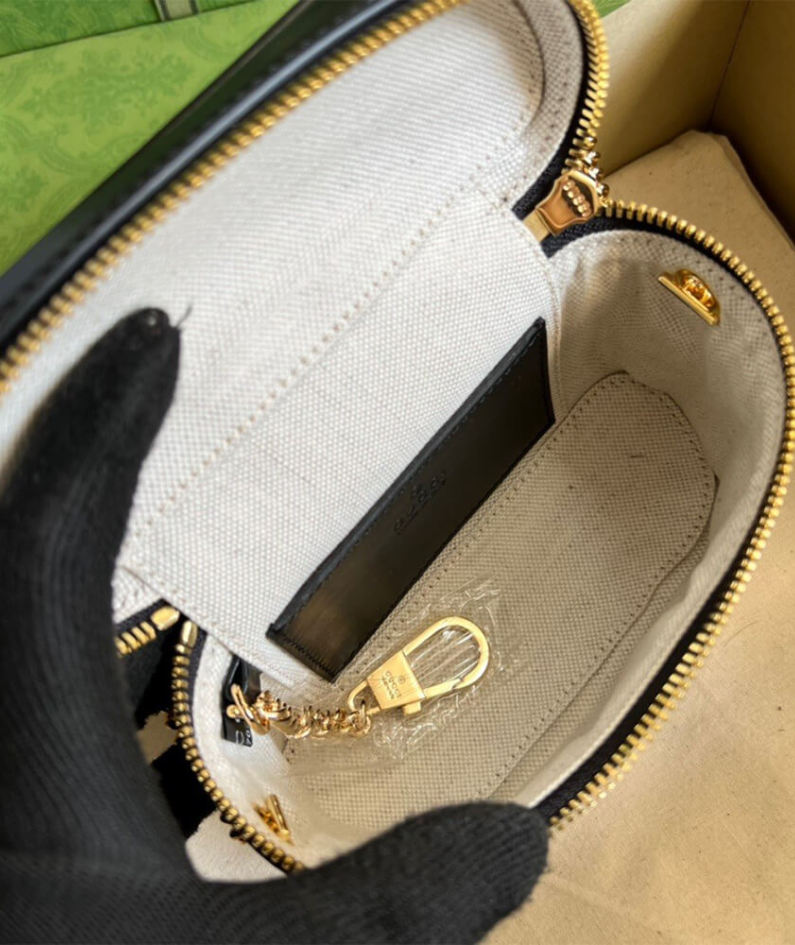 GG Matelassé top handle mini bag