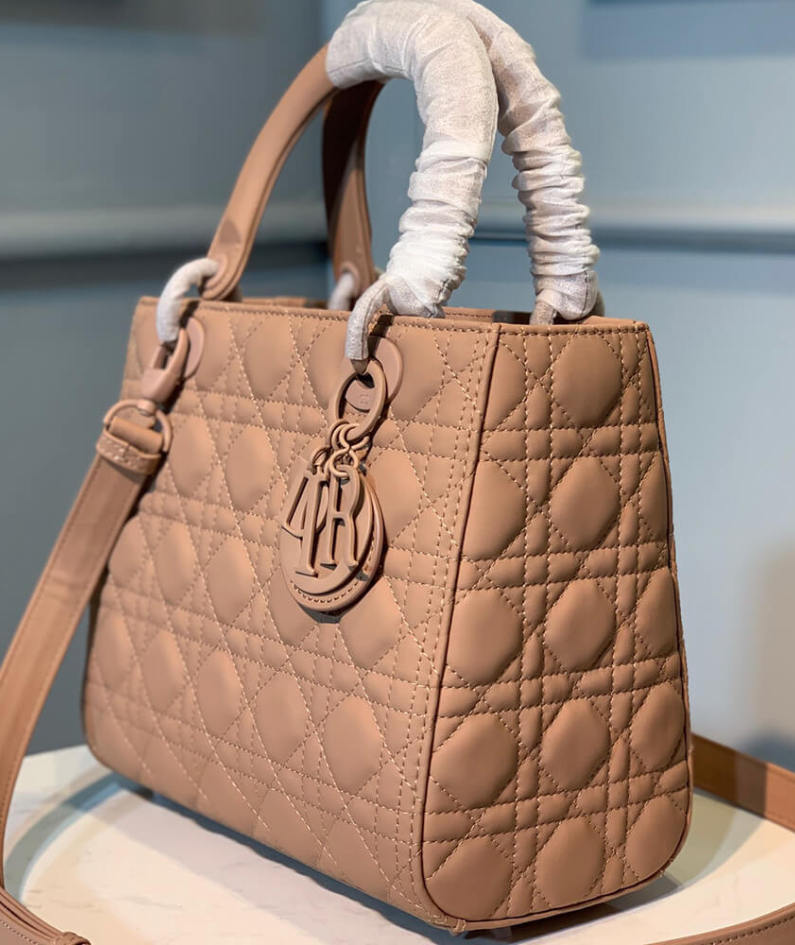 DIOR MEDIUM LADY DIOR BAG