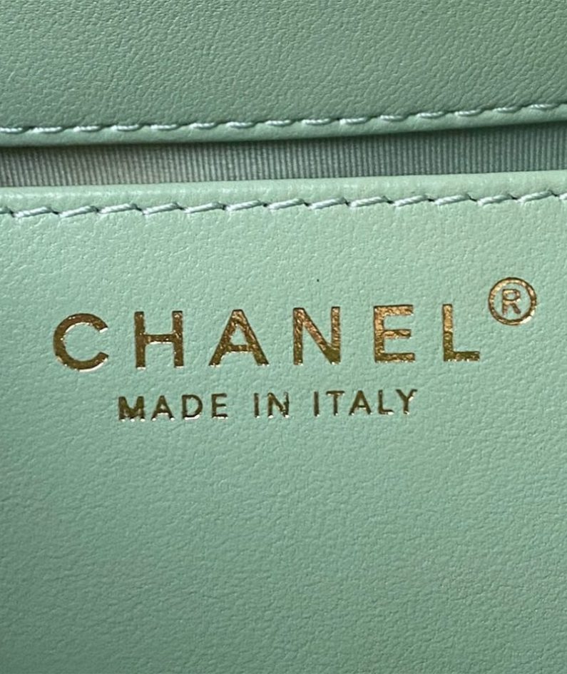 CHANEL 24C