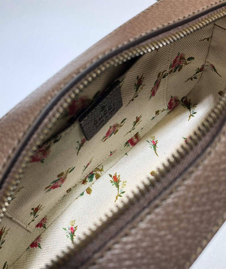 Gucci Neo Vintage GG Supreme Messenger Bag