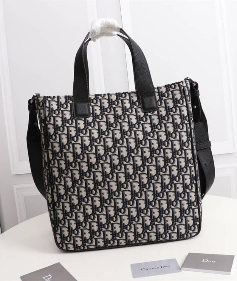 SADDLE TOTE BAG WITH SHOULDER STRAP