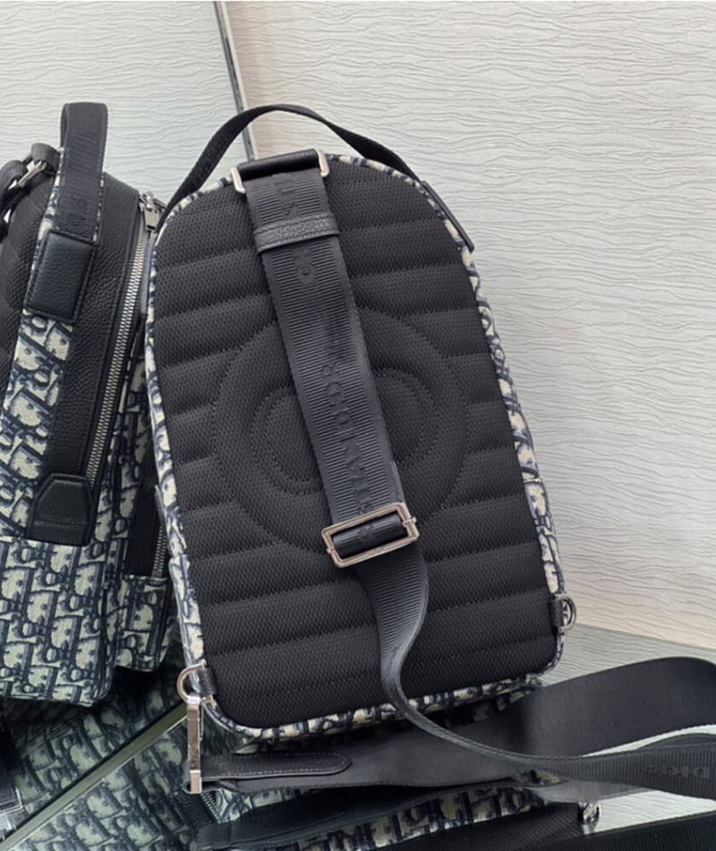 MINI RIDER SLING BAG MINI RIDER SLING BAG