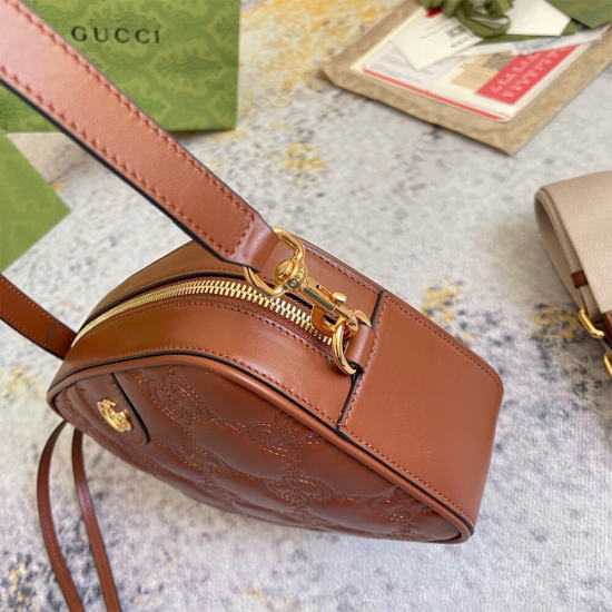 GG Matelassé small bag