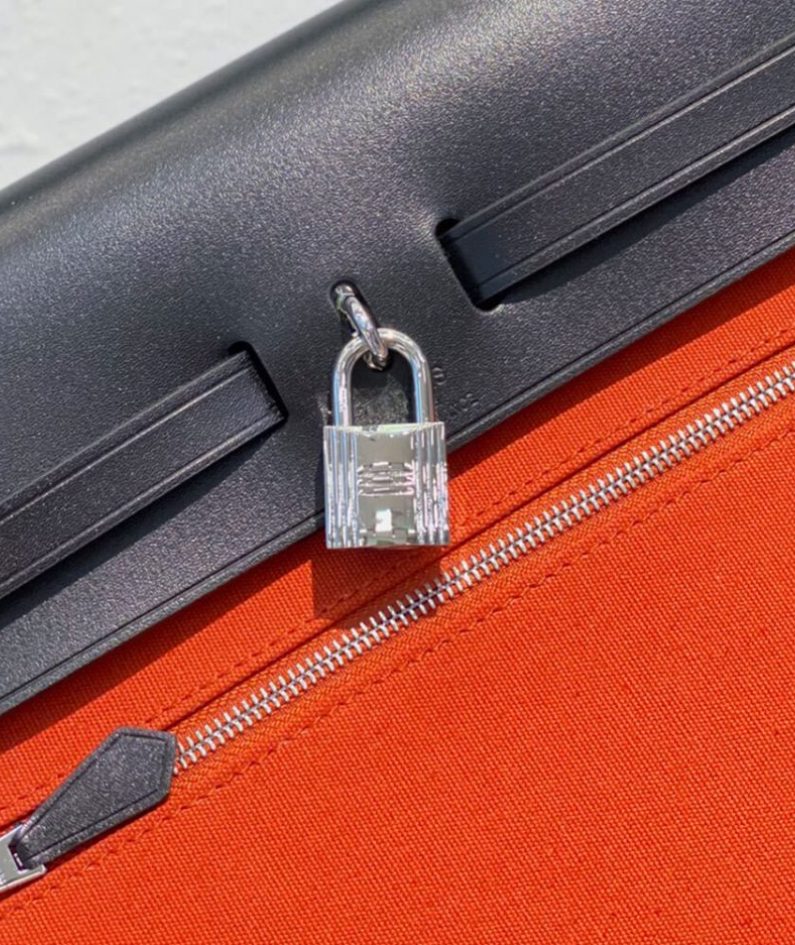 HERMES Herbag Zip 31 bag