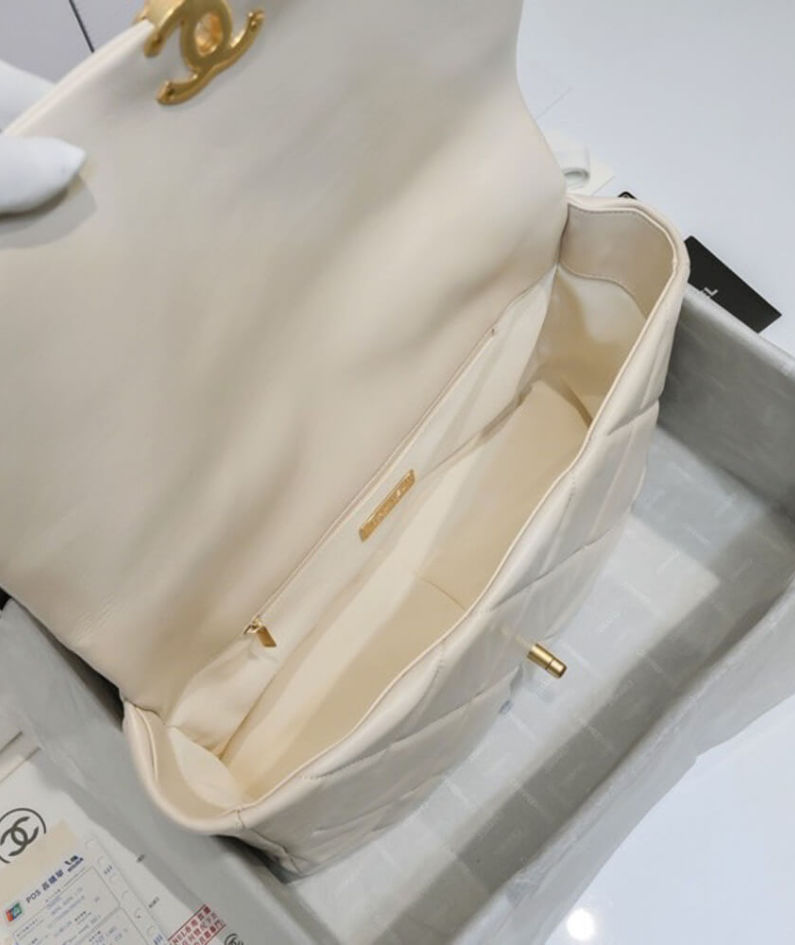 CHANEL 19 MAXI HANDBAG