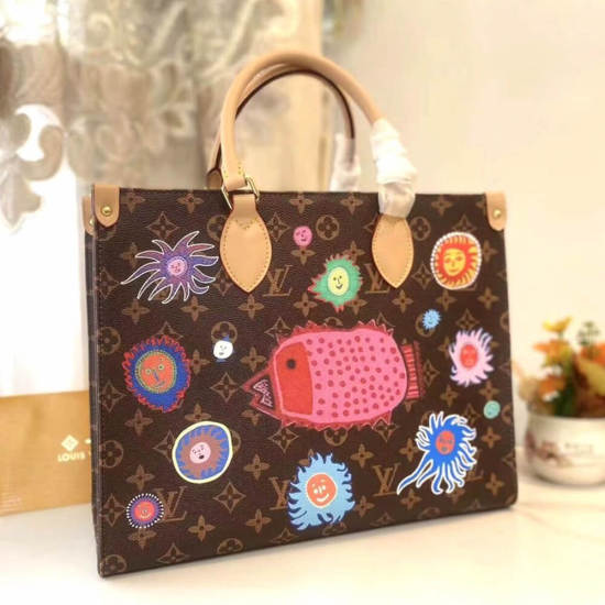 LV x YK OnTheGo MM LV x YK OnTheGo MM