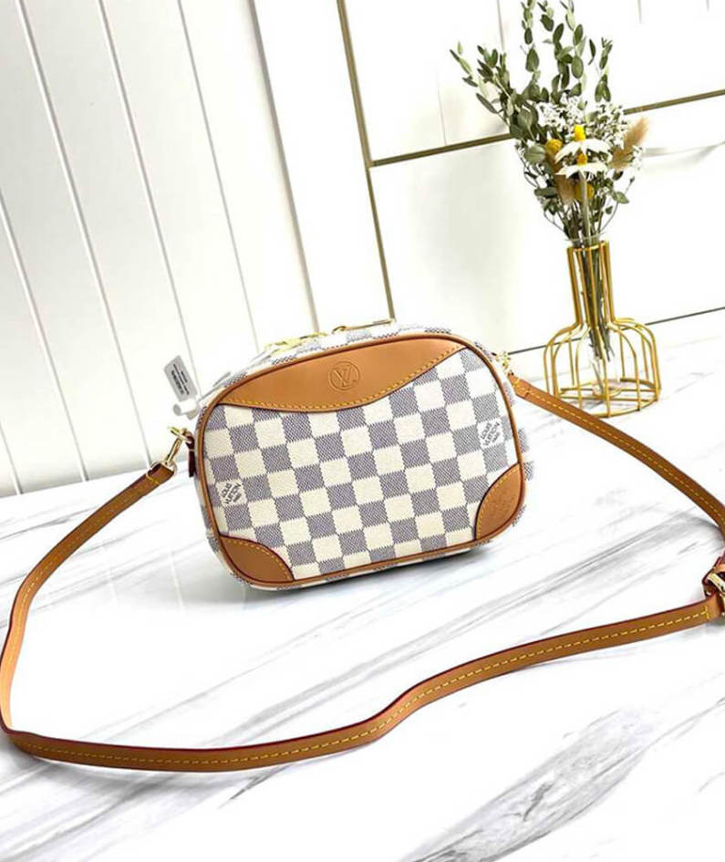 Louis Vuitton MINI DEAUVILLE