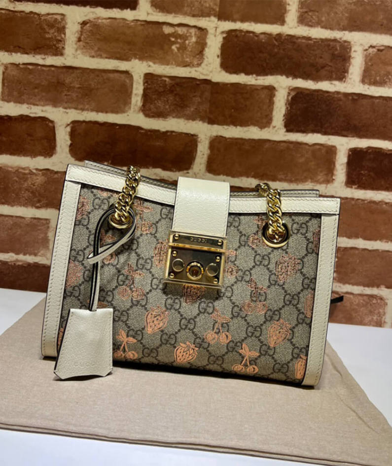GG Padlock small berry tote bag