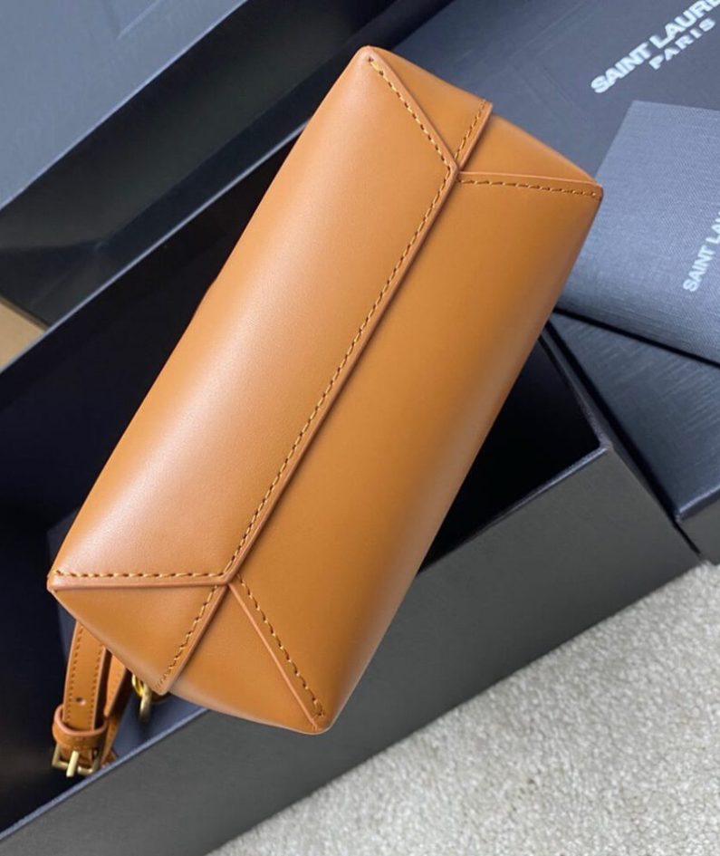MINI TOY SHOPPING SAINT LAURENT IN BOX LEATHER