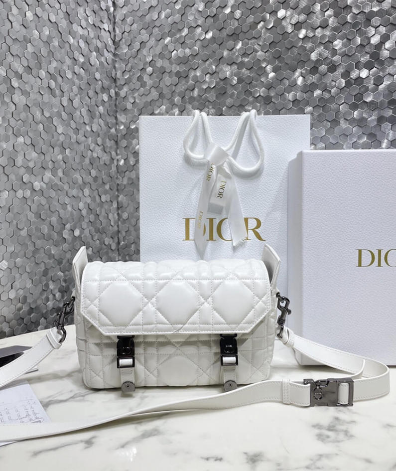 SMALL DIORCAMP BAG