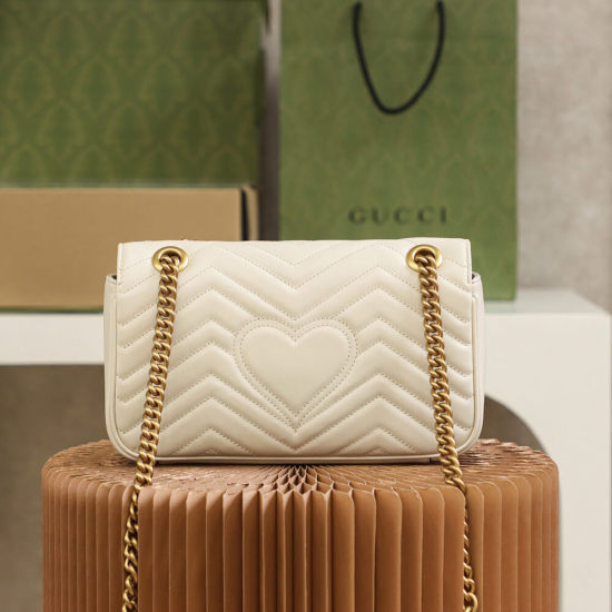 GG Marmont small matelasse shoulder bag GG Marmont small matelasse shoulder bag