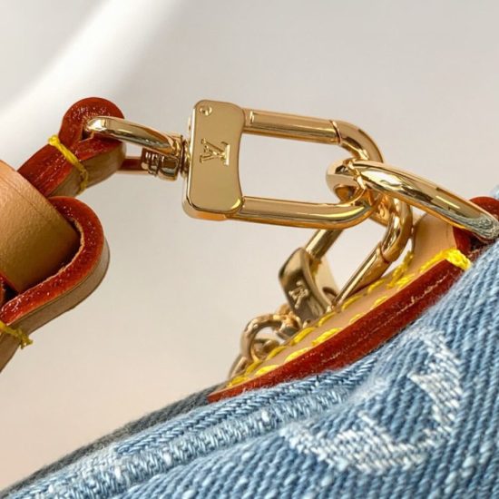 LV Liv Pochette LV Liv Pochette