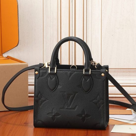 LV OnTheGo BB LV OnTheGo BB