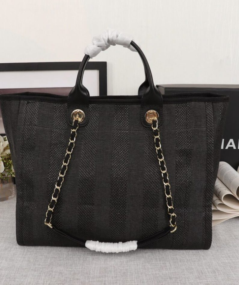CHANEL Woven Straw Raffia Striped Medium Deauville Tote
