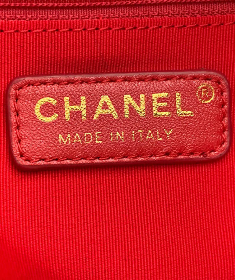 CHANEL HOBO HANDBAG