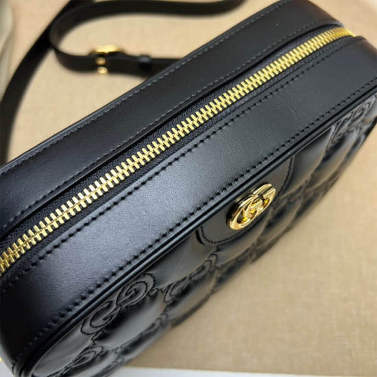 GG Matelassé small bag